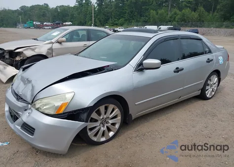 2006 Honda Accord 3.0 Ex z USA, uszkodzony, nr VIN 1HGCM66536A034381